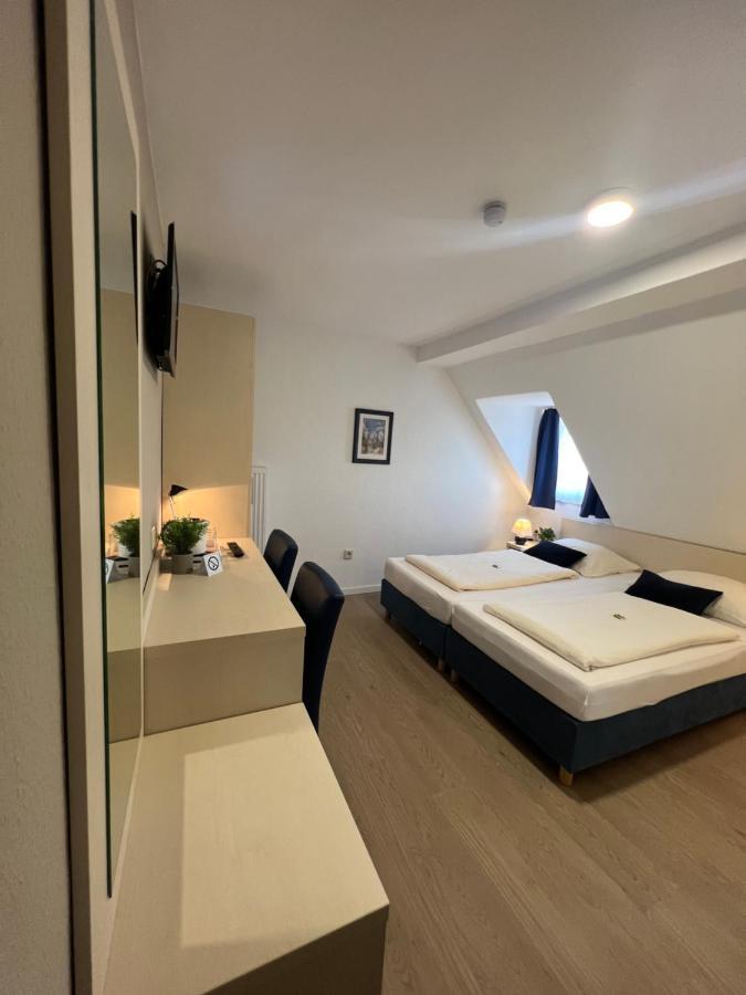 Hotel Pelikan Kitzingen Kültér fotó